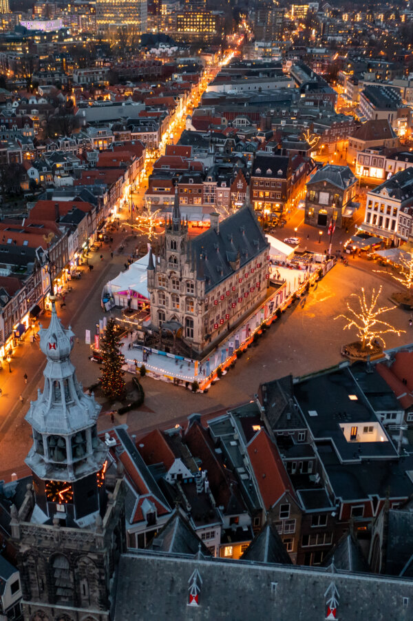 Portret close up kerkklok